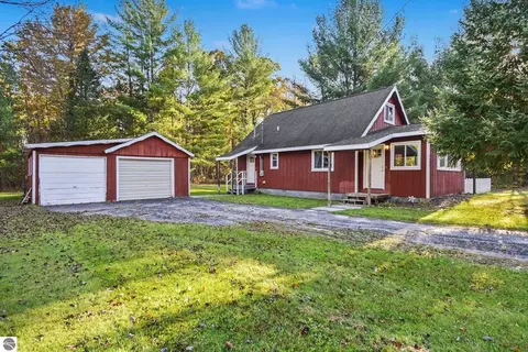 4358 Loud Dam Rd, Glennie, MI 48737