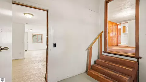 Entry Way - 202 Union St, Ithaca, MI 48847 photo 1 of 1