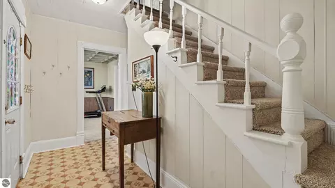 Entry Way - 520 N Jeffery Ave, Ithaca, MI 48847 photo 1 of 5