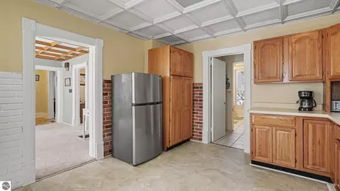 Entry Way - 520 N Jeffery Ave, Ithaca, MI 48847 photo 4 of 5
