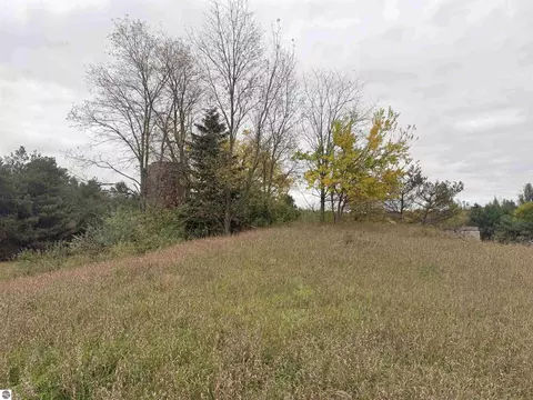 5407 S Good Harbor Trl, Cedar, MI 49621 photo 12