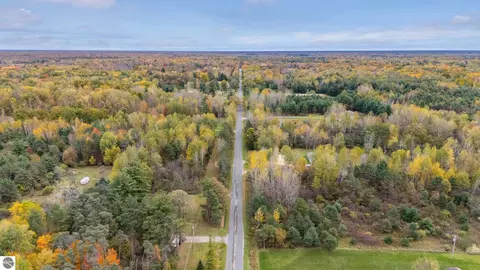 View/Area - 1568 E Hull Rd, Hope, MI 48628 photo 8 of 8
