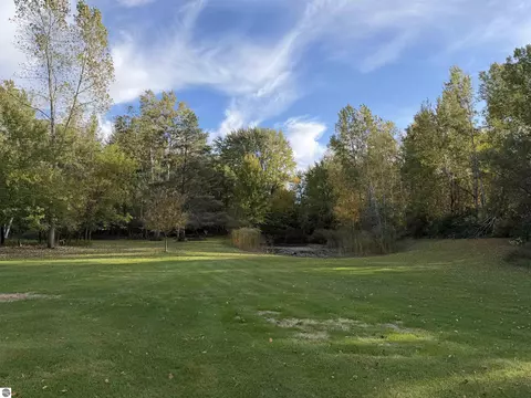 Exterior - 1568 E Hull Rd, Hope, MI 48628 photo 3 of 3