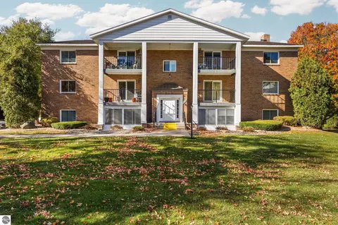 530 Georgetown Dr # 47, Traverse City, MI 49684