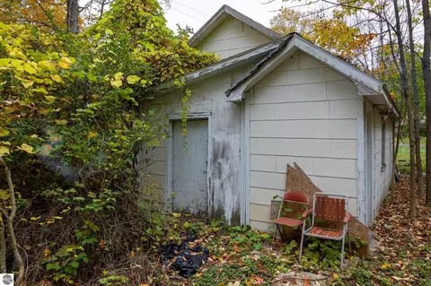 Exterior - 8181 Deadstream Rd, Honor, MI 49640 photo 5 of 5
