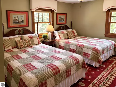 Bedroom - 101 Maple St, Grayling, MI 49738 photo 3 of 4