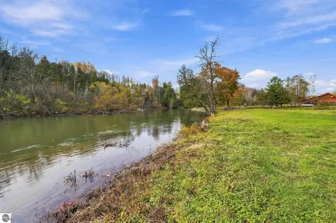 Ottawa Drive, Mesick, MI 49668 photo 16