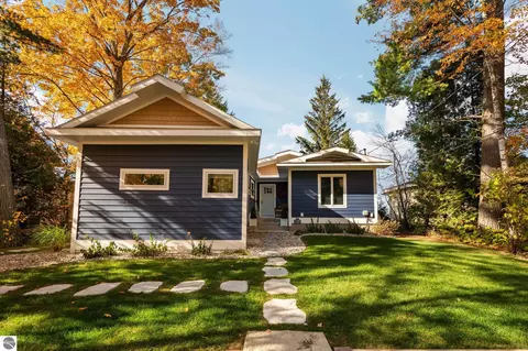2598 Birchview Dr, Kewadin, MI 49648