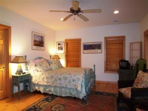 13590 Easy Ln, Harbert, MI 49115 photo 9