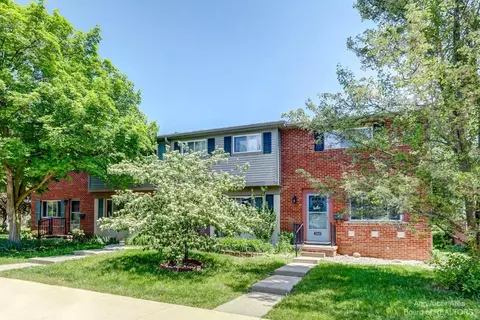 3068 Williamsburg Rd, Ann Arbor, MI 48108