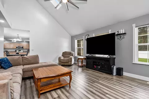 3137 Crabtree Dr, Tecumseh, MI 49286 photo 10