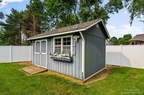 3137 Crabtree Dr, Tecumseh, MI 49286 photo 42