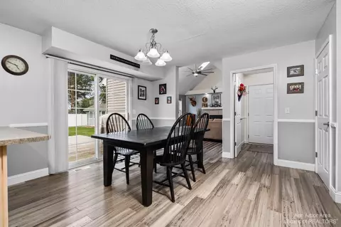 3137 Crabtree Dr, Tecumseh, MI 49286 photo 12