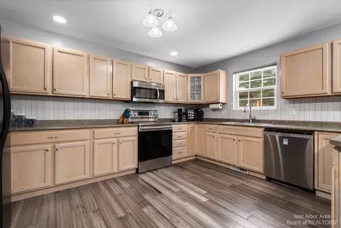 3137 Crabtree Dr, Tecumseh, MI 49286 photo 15