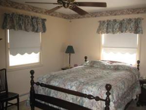 8317 Leecrest Blvd, Onekama, MI 49675 photo 10