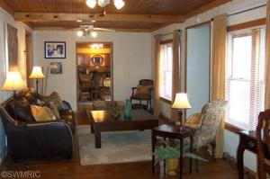 210 E Ash St, Three Oaks, MI 49128 photo 7