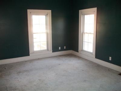 124 E Delaware, Decatur, MI 49045 photo 5