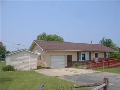 326 S First, Blanchard, MI 49310 photo 2