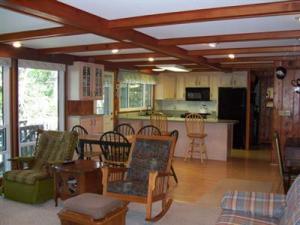 6009 Hamlin Cir, Baldwin, MI 49304 photo 3