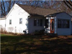 310 N West St, Lowell, MI 49331 photo 2