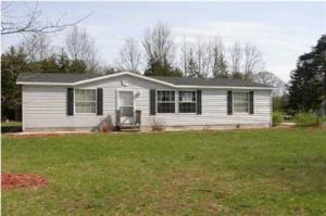 5035 Jack Pine Dr, Grant, MI 49327 photo 1