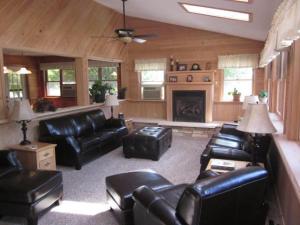 1550 E Colby Rd, Stanton, MI 48888 photo 4