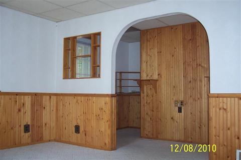 907 Maple St, Three Rivers, MI 49093 photo 3