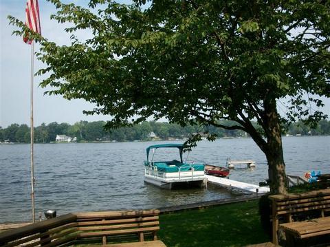 10868 Longpoint Dr, Plainwell, MI 49080 photo 2