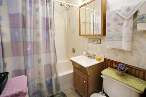 672 Melrose St, Plainwell, MI 49080 photo 11