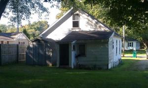 1038 Constantine, Three Rivers, MI 49093 photo 2