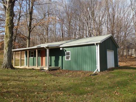 626 Mill St, Concord, MI 49237 photo 4