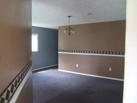 834 109th Ave, Plainwell, MI 49080 photo 2