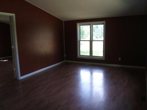 834 109th Ave, Plainwell, MI 49080 photo 4