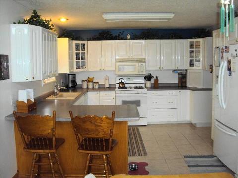 4096 27th St, Dorr, MI 49323 photo 4