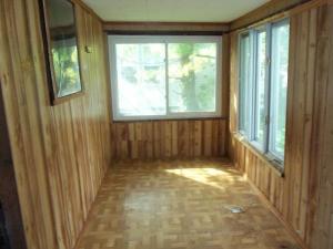 415 S Matteson, Bronson, MI 49028 photo 3