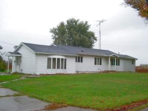 20420 Fox St, Cassopolis, MI 49031 photo 1