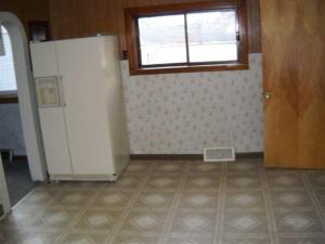 714 Pine St, Manistee, MI 49660 photo 3