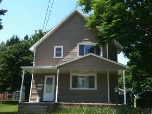 714 Pine St, Manistee, MI 49660 photo 1