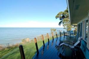 2625 Pine Path, St. Joseph, MI 49085 photo 9