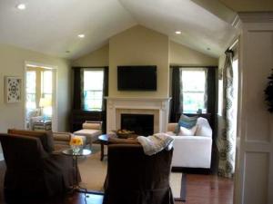 866 Bridge Walk Ct SE, Ada, MI 49301 photo 3