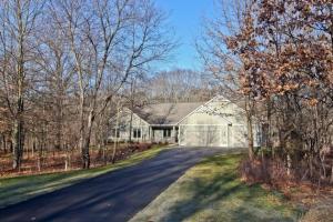 8945 Conservancy Dr NE, Ada, MI 49301 photo 2