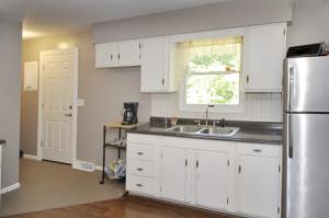 13307 M-60, Three Rivers, MI 49093 photo 6
