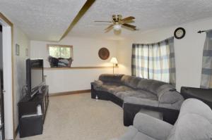 13307 M-60, Three Rivers, MI 49093 photo 11