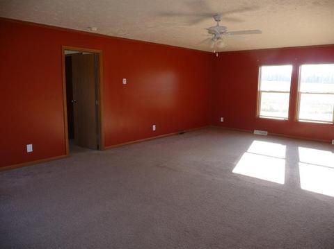 2090 E Maple Rd, Clare, MI 48617 photo 2