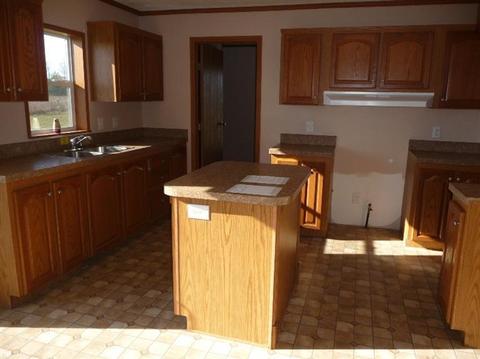 2090 E Maple Rd, Clare, MI 48617 photo 4