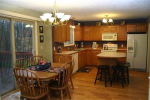 3564 Maple Leaf Ln, Hamilton, MI 49419 photo 9