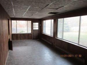710 E River St, Whitehall, MI 49461 photo 5