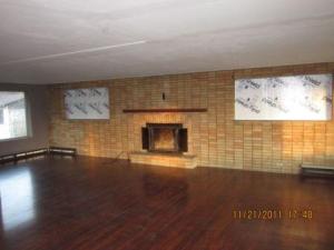 710 E River St, Whitehall, MI 49461 photo 3