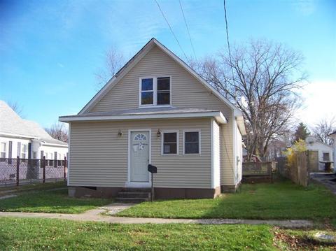 410 Cherry St, Three Oaks, MI 49128 photo 1