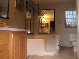 10110 S Walnut, Grant, MI 49327 photo 7